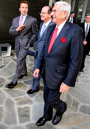Gov. Schwarzenegger, USC President C. L. Max Nikias and Eli Broad enjoy a walk around the premises.