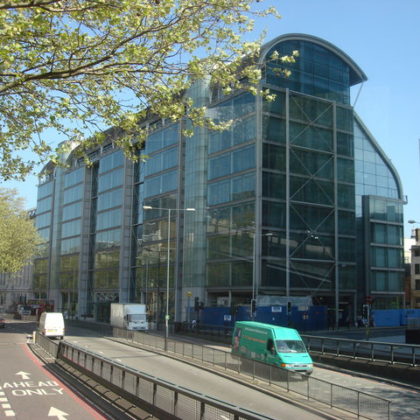 The Wellcome Trust, Gibbs Building (Photo by Oxyman/Creative Commons)