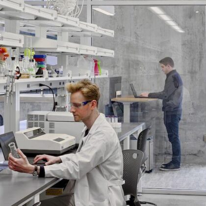 New pilot grants will forge collaborations between researchers at Keck School of Medicine of USC and the Alfred E. Mann Department of Biomedical Engineering. (Image courtesy of the USC Viterbi School of Engineering); featured image for Forging research partnerships for future medical breakthroughs